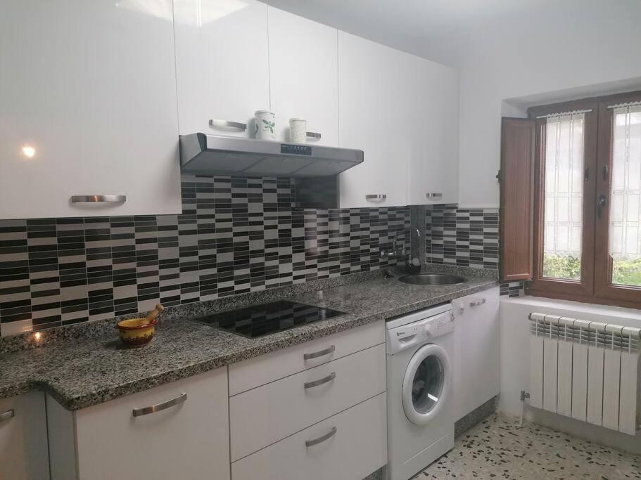 Apartamento En Casa Rural Con Amplio Jardin A 5 Min De La Playa Situacion Inmejorable La Riera  Exterior foto